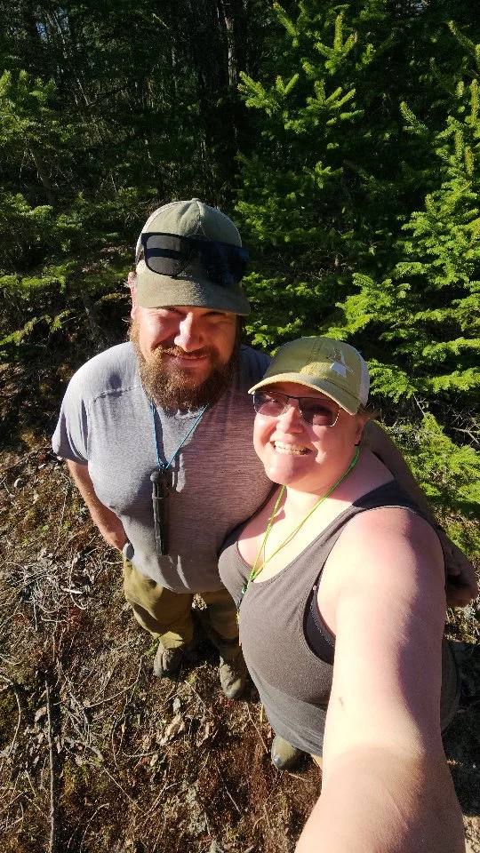 For the last two days @tegsadventure joined  Caleb of @canadian.bushcraft.official to sustainably harvest spruce root for potential upcoming canoe building projects. Watch the full reel to learn more!

Research Day is tomorrow!

Everything opens for the May Long Weekend.

#myhaliburtonhighlands #comewander #spruce #Bushcraft #sustainableforest #haliburtonforest #spruceroot #sprucerootcollection